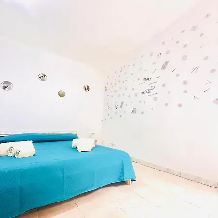 Chicchi Apartment *